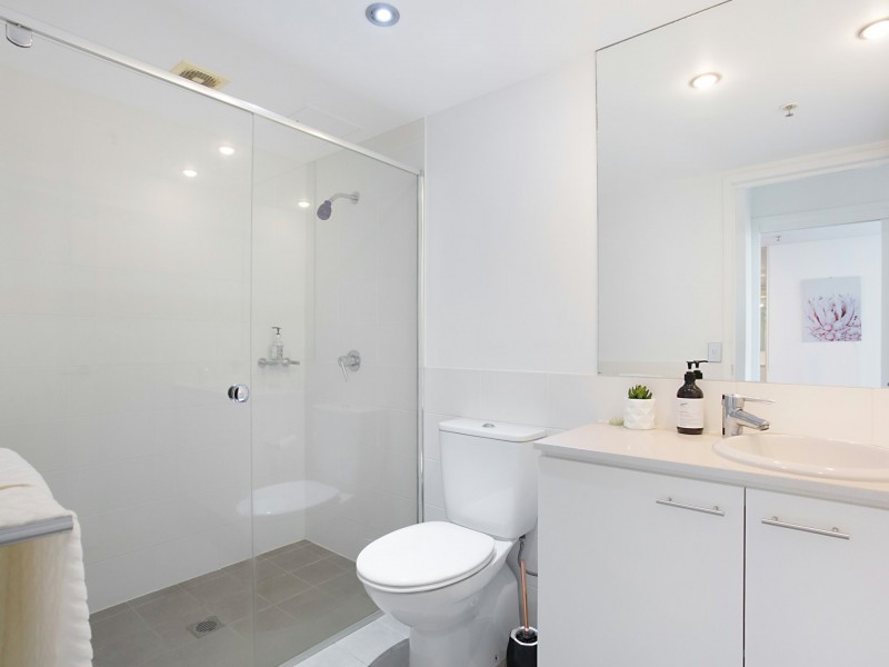 2313/33 T E Peters Drive, Broadbeach Waters QLD 4218