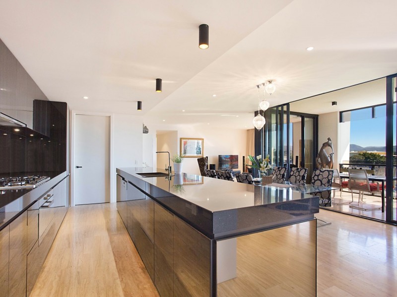 505W/1 Marina Drive, Benowa QLD 4217