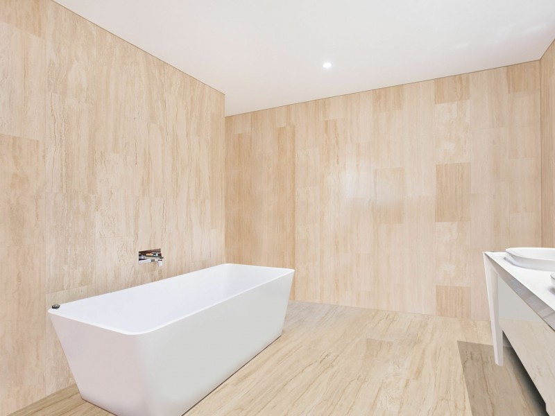 505W/1 Marina Drive, Benowa QLD 4217