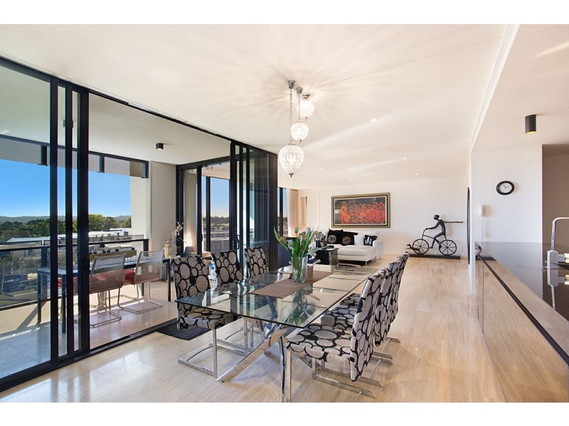 505W/1 Marina Drive, Benowa QLD 4217