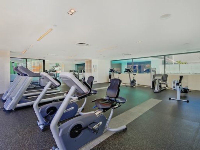 22502/21 Elizabeth Avenue, Broadbeach QLD 4218