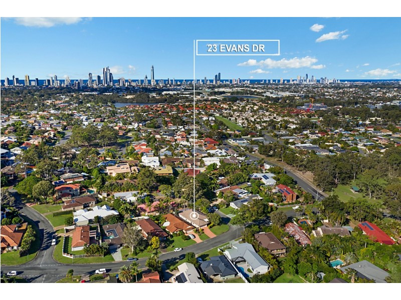 23 Evans Drive, Benowa QLD 4217
