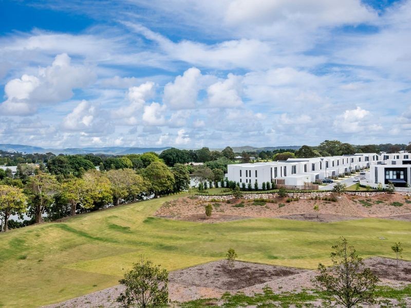 31/1 Marina Drive, Benowa QLD 4217