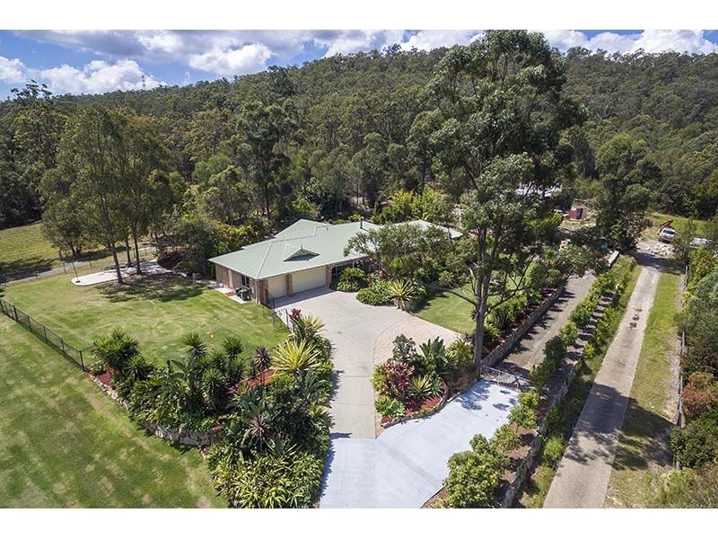 69 Burley Griffin Drive, Maudsland QLD 4210