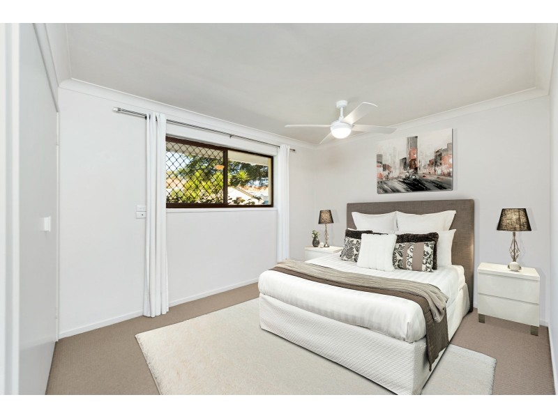 2/12 Wildwood Court, Surfers Paradise QLD 4217