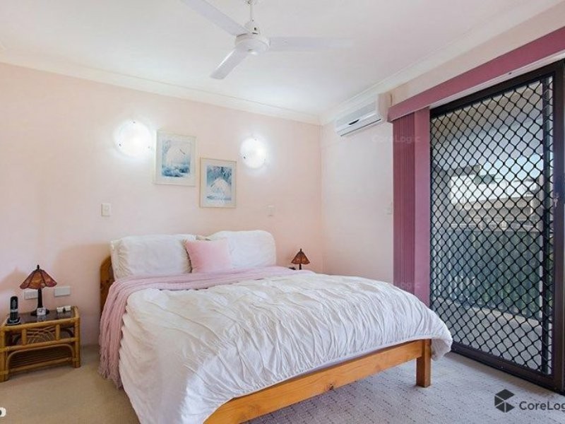15/33-39 Hooker Boulevard, Broadbeach Waters QLD 4218