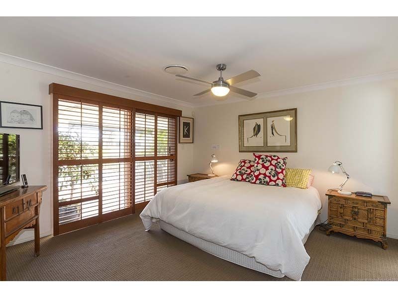 64 Anchorage Way, Runaway Bay QLD 4216