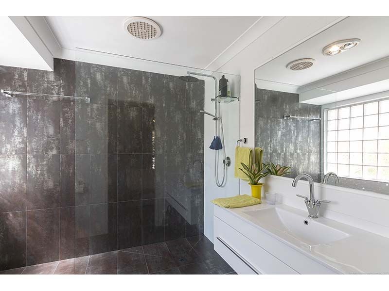 64 Anchorage Way, Runaway Bay QLD 4216
