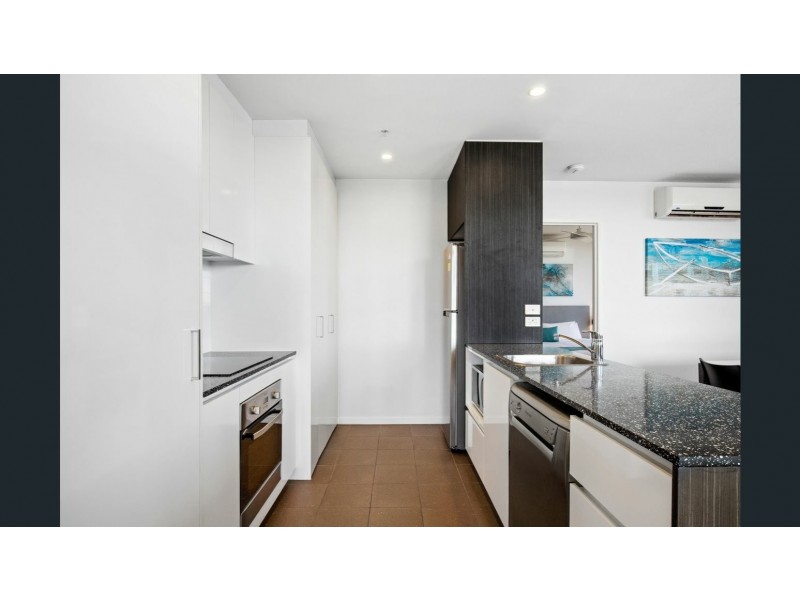53/2729-2733 Gold Coast Highway, Broadbeach QLD 4218