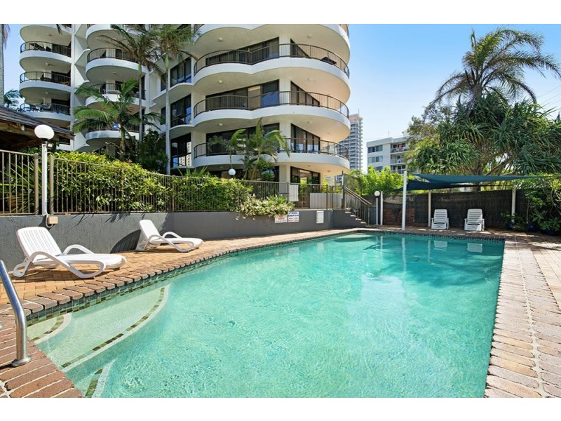 1/219 Surf Parade, Broadbeach QLD 4218