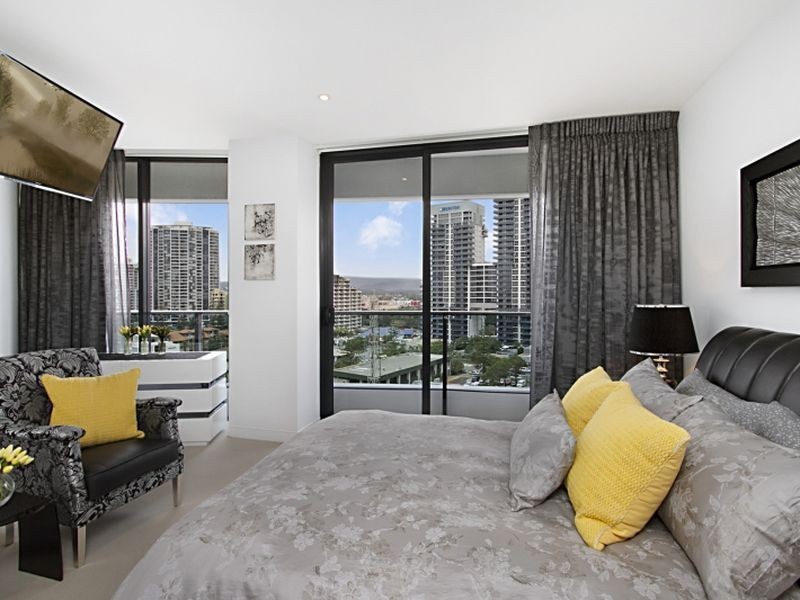 11007/4 Charles Ave ORACLE, Broadbeach QLD 4218