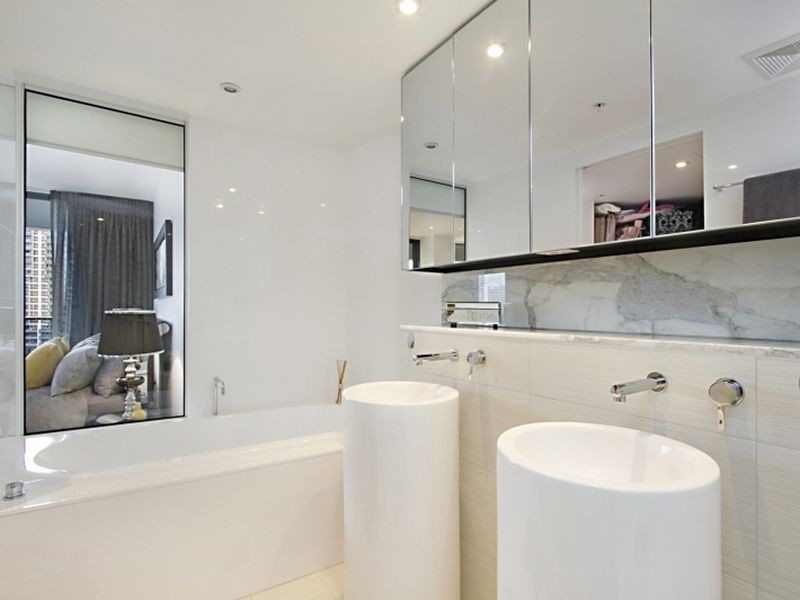 11007/4 Charles Ave ORACLE, Broadbeach QLD 4218