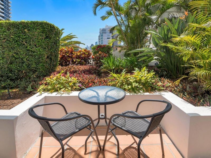 2104/24 Queensland Avenue, Broadbeach QLD 4218