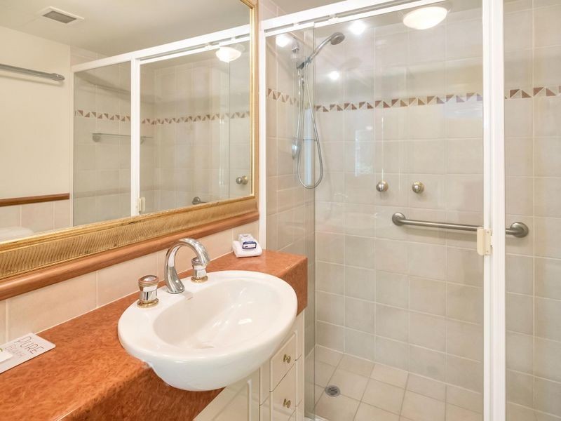 2104/24 Queensland Avenue, Broadbeach QLD 4218