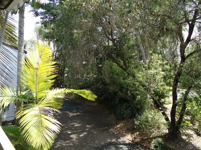 4/9 Freyburg Street, Sorrento QLD 4217