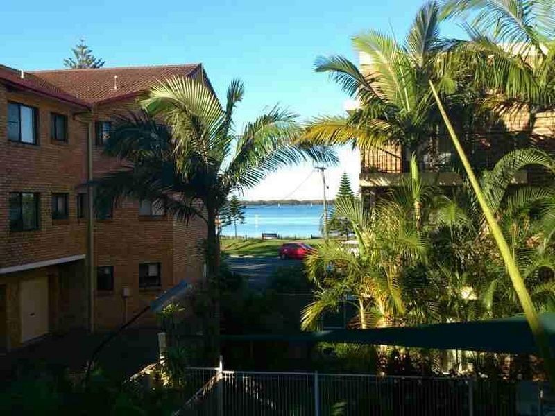 24/490 Marine Parade, Biggera Waters QLD 4216