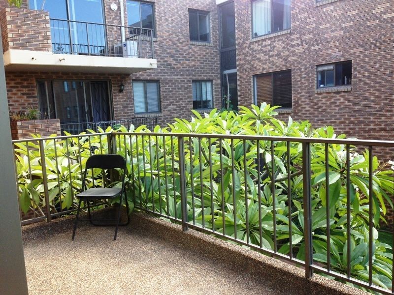 24/490 Marine Parade, Biggera Waters QLD 4216