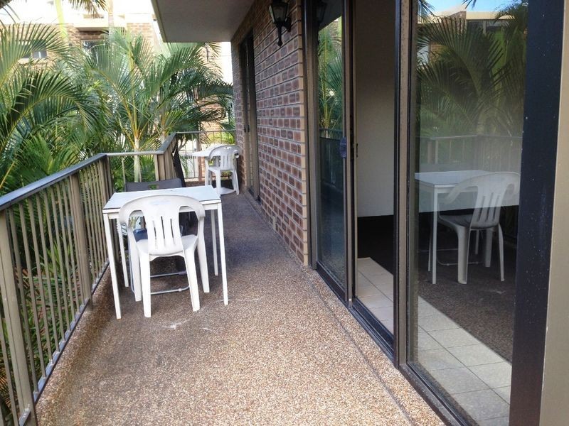 24/490 Marine Parade, Biggera Waters QLD 4216