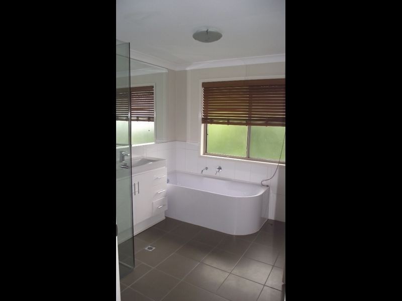 40/601 Pine Ridge Road, Biggera Waters QLD 4216