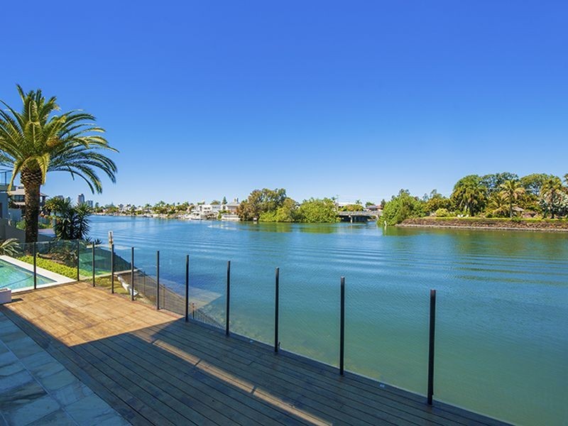 15 La Spezia Court, Surfers Paradise QLD 4217