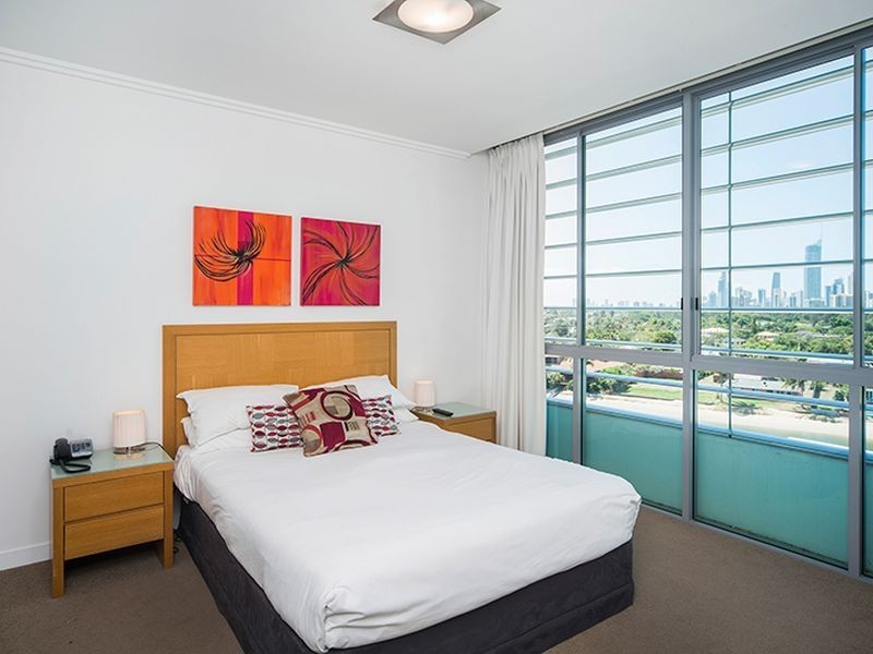 2605/33 T E Peters Drive, Broadbeach Waters QLD 4218