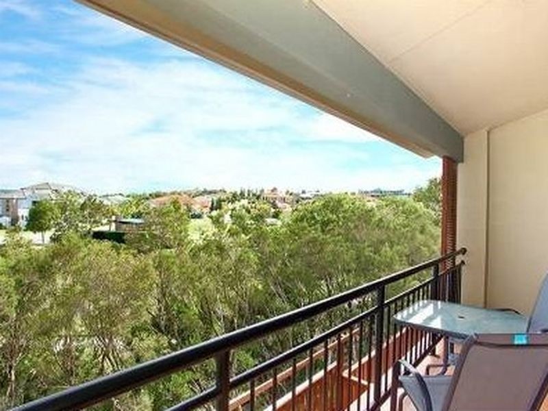 5/1 Alexandrina Drive, Varsity Lakes QLD 4227