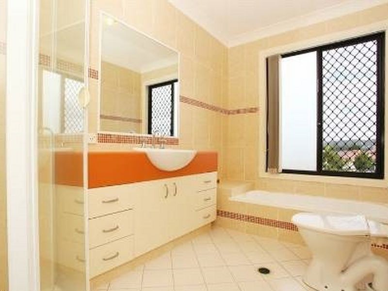 5/1 Alexandrina Drive, Varsity Lakes QLD 4227