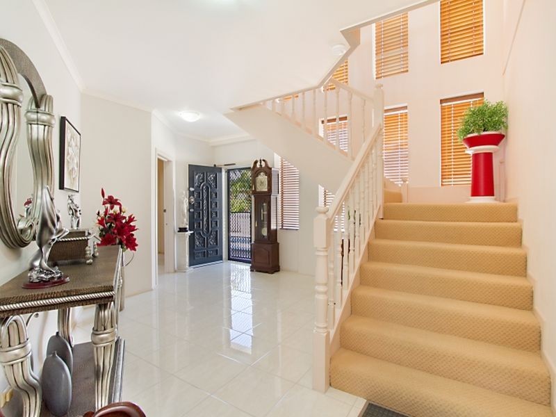 20 Sunset Boulevard, Surfers Paradise QLD 4217