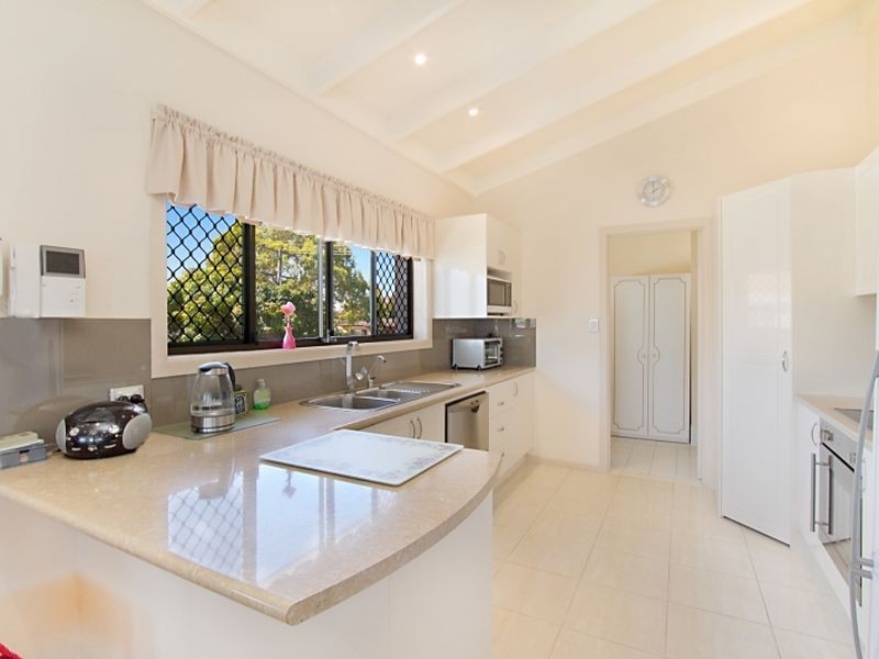 20 Sunset Boulevard, Surfers Paradise QLD 4217