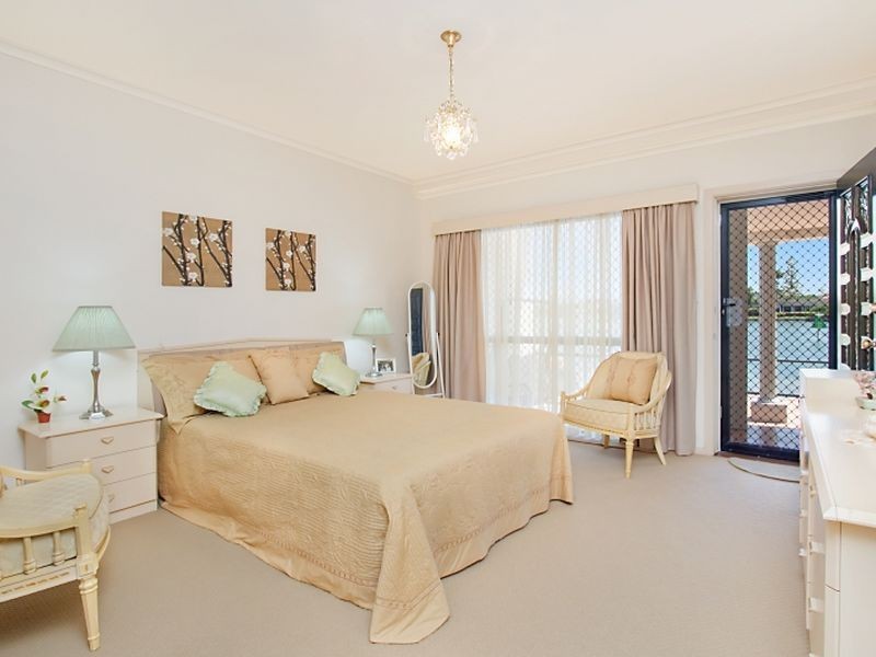 20 Sunset Boulevard, Surfers Paradise QLD 4217