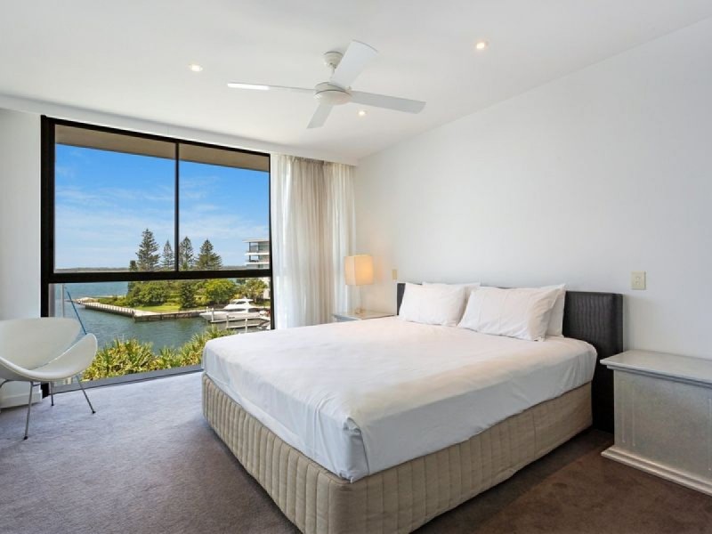 Hollywell QLD 4216