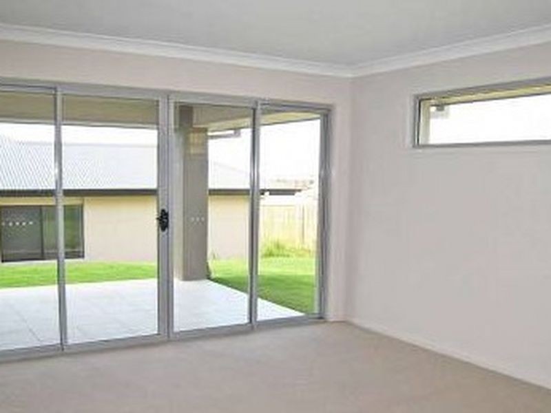 12 Ravensthorpe Street, Ormeau QLD 4208