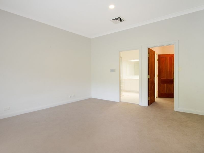 25 Lanes Road, Wongawallan QLD 4210