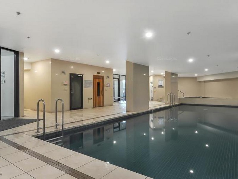 1409/22 Surf Parade, Broadbeach QLD 4218