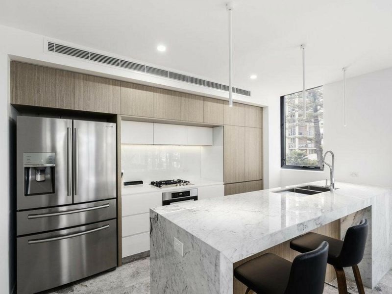 101/95 Old Burleigh Road, Broadbeach QLD 4218