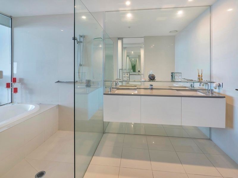 1461/9 Ferny Avenue, Surfers Paradise QLD 4217