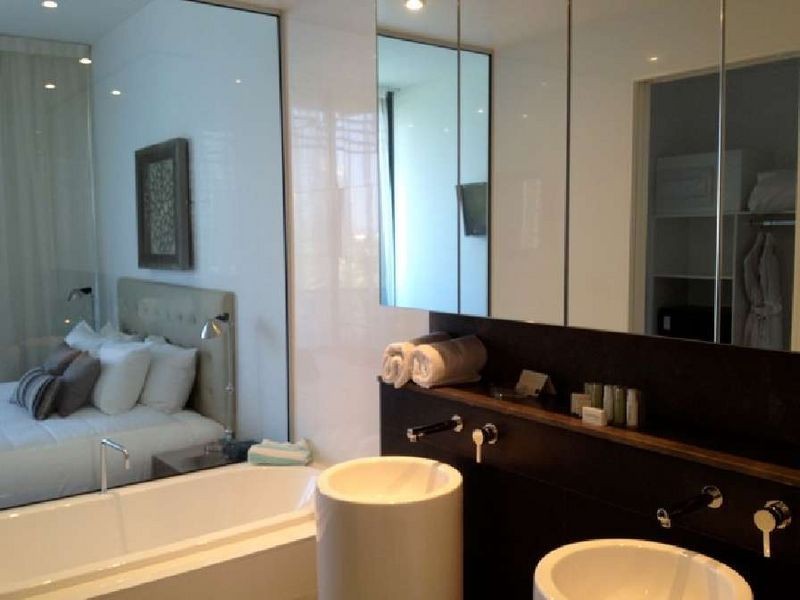 4 Charles Avenue – Oracle, Broadbeach QLD 4218