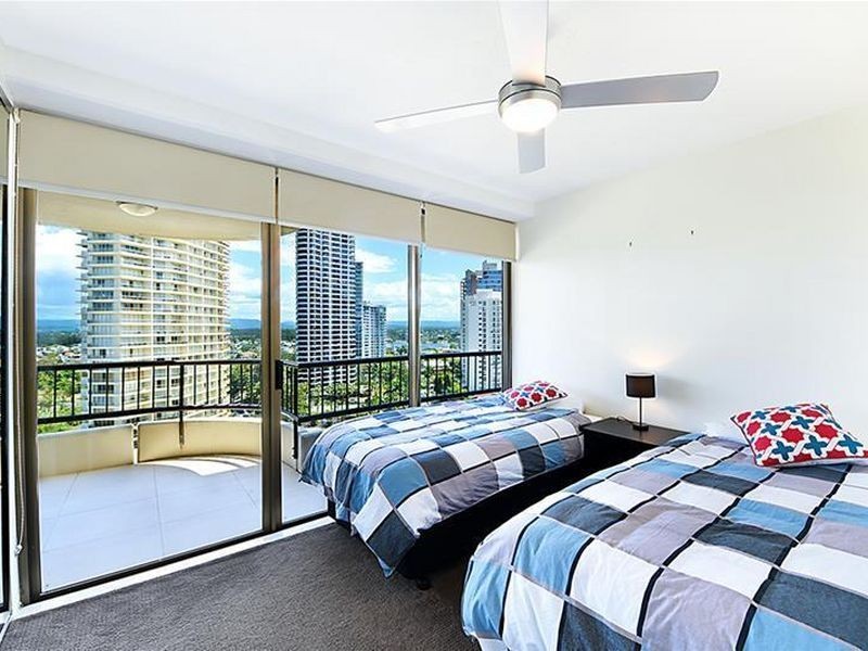 40/3534 Main Beach Parade, Main Beach QLD 4217