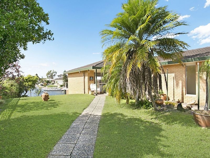 161 Campbell Street, Sorrento QLD 4217