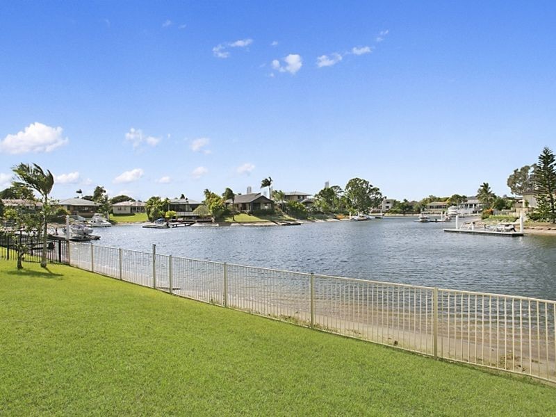 161 Campbell Street, Sorrento QLD 4217