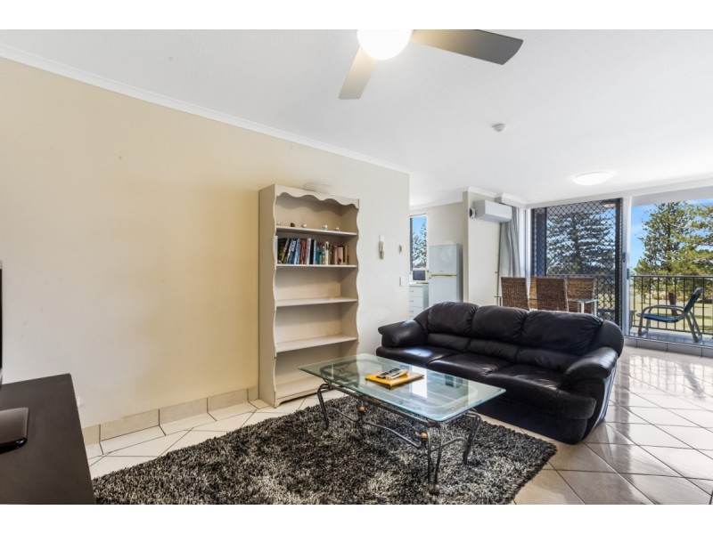 9/155 Old Burleigh Road, Broadbeach QLD 4218