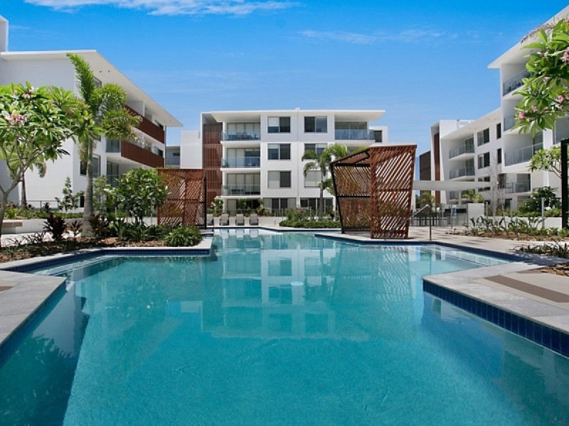 3310/1 Waterford Court, Bundall QLD 4217