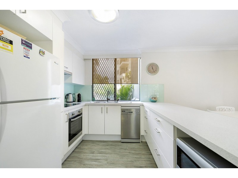 3/220 Surf Parade, Surfers Paradise QLD 4217