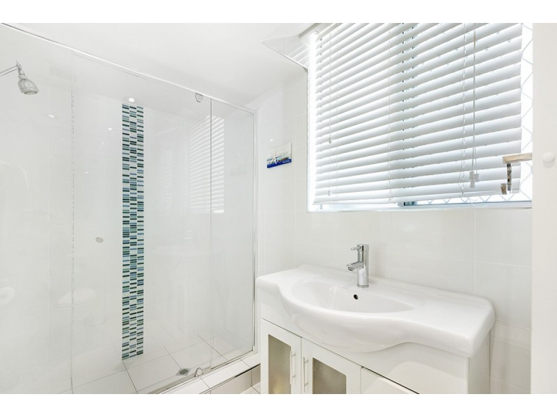 3/220 Surf Parade, Surfers Paradise QLD 4217