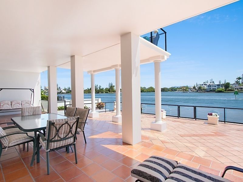 20 Sunset Boulevard, Surfers Paradise QLD 4217