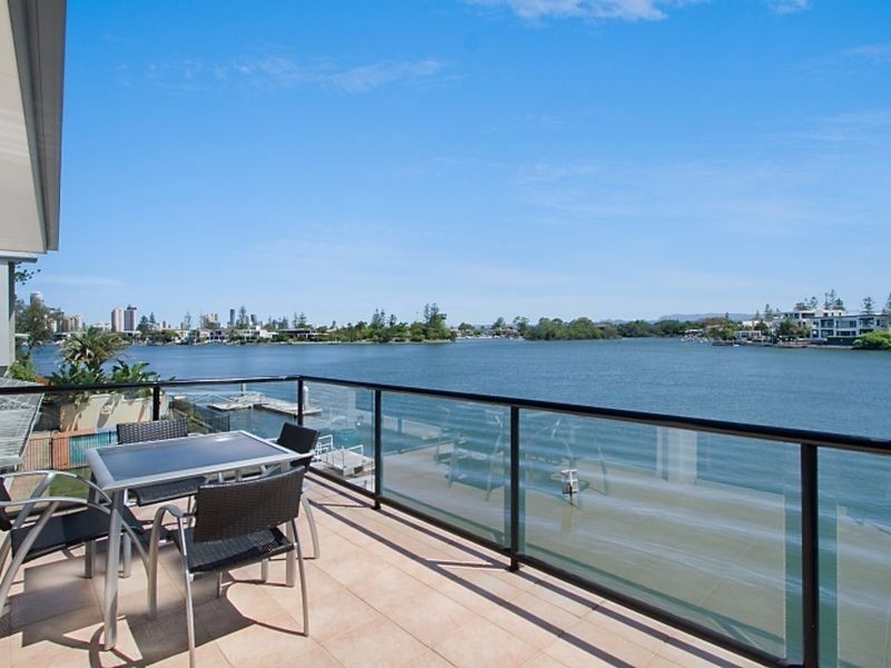 20 Sunset Boulevard, Surfers Paradise QLD 4217