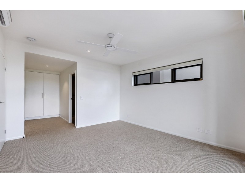104/601 Glades Drive, Robina QLD 4226