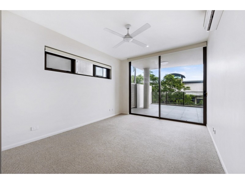 104/601 Glades Drive, Robina QLD 4226