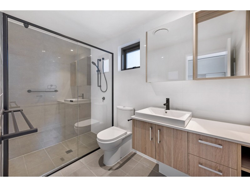 104/601 Glades Drive, Robina QLD 4226