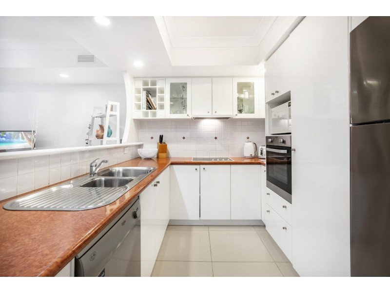 2301/22-34 Glenside Drive, Robina QLD 4226